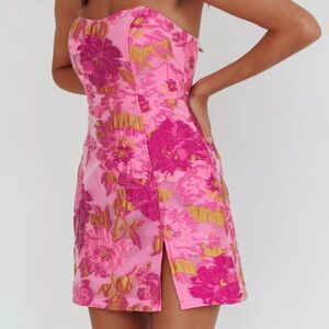 Floral Strapless Pink Dress